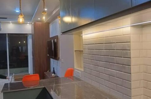 Kolkata Apartment | Elegant Xanadu Studio -Pool, Airport, CC2 Mall