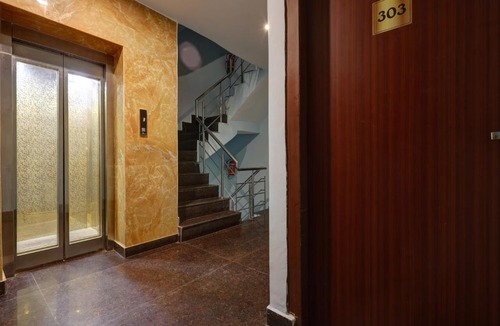 Dwarka Hotel | Elite Stay Near Yashobhoomi Dwarka