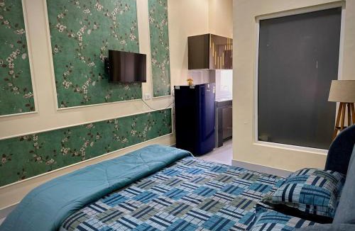 Greater Noida Apartment | Elite Windy Retreat, Couple & Pet Friendly