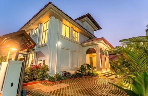 Marra Villa | ELIVAAS Casa Bonita 4BHK Villa With Pool