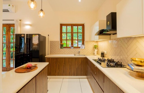 Arpora Villa | ELIVAAS Signature 4 BHK with Pvt Pool near Baga - Celest