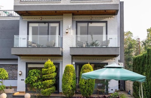 Bail Parao Villa | ELIVAAS Signature Aranya Library Villas With Private Pool, Sit-out Area, Common Lounge & Garden With Forest Views
