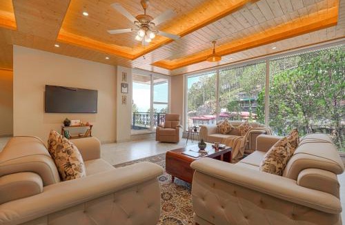 Kumarhatti Hotel | ELIVAAS Signature Bask and Blessings Mist Suites with Private Balcony