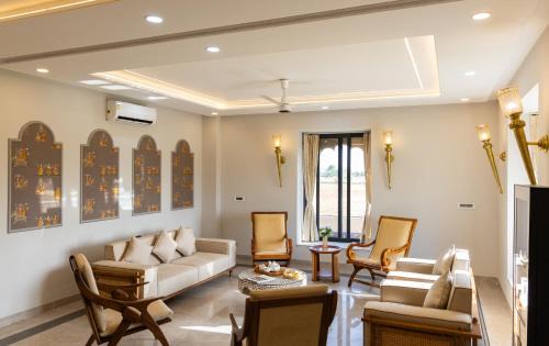 Jaipur Villa | ELIVAAS Signature Nirvana Farms 5-BHK Farmhouse with Private Pool, Lounge Area and Garden