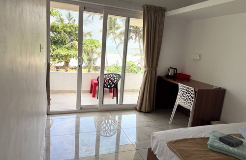 Andhakaranazhy House | Elkanah Aelyn Beach Homestay with Sea view Lovely 2-bedroom with AC in Alappuzha