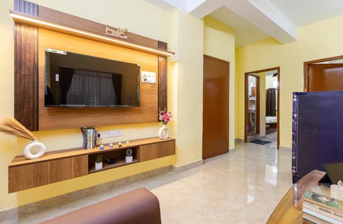 Ballygunge Apartment | Emerald House by JadeCaps 12BHK Park Circus