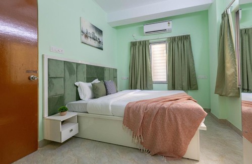 Ballygunge Apartment | Emerald House by JadeCaps 12BHK Park Circus