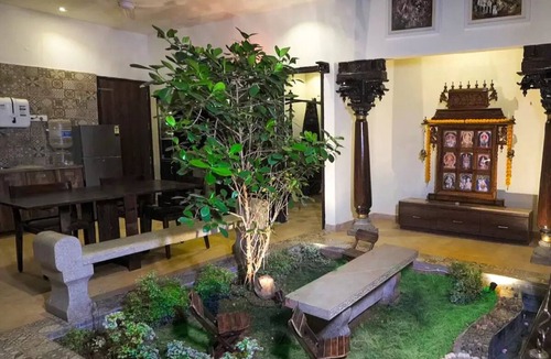Devanahalli House | Emerald Pool Villa By Jaden