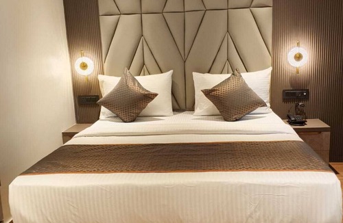 Aundh House | emersion residency