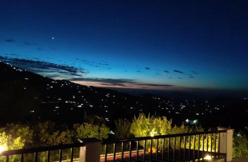Mukteshwar Bed & Breakfast | Enchanted Hills Farmstay