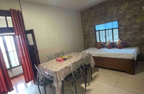 Mussoorie Apartment | Escalera a la Felicidad con Escapadas a Jabula