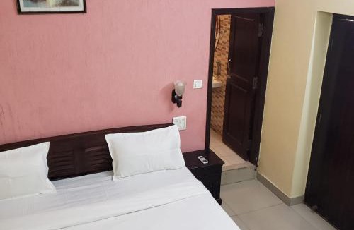 Panch Batti House | Ever green guest house