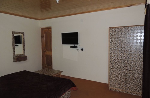 Old Manali House | Explore the Charm of Manali with us staying at our stay .