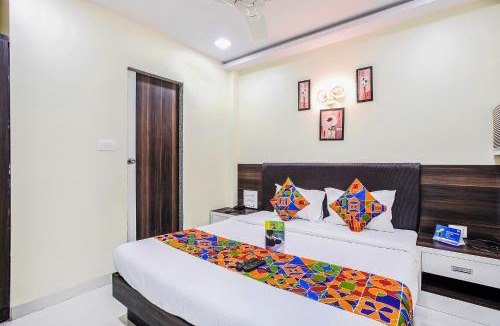 Vashi Hotel | FabExpress The Grand Kohinoor - Behind APMC