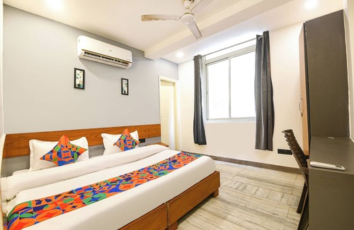 South West Hotel | Fabhotel Amar Residency