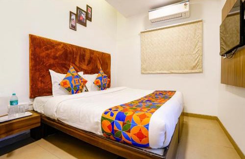 Andheri Hotel | FabHotel Amfahh Inn - Nr-Kokilaben Hospital