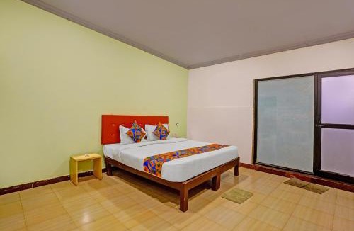 Baga Hotel | FabHotel Baga Village Home
