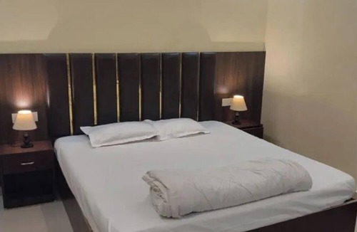 Ranchi Hotel | Fabhotel Cherish Stays