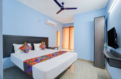 Chromepet Hotel | Fabhotel Chrompet Stays Inn