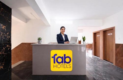 Pune Hotel | FabHotel Destiny Living