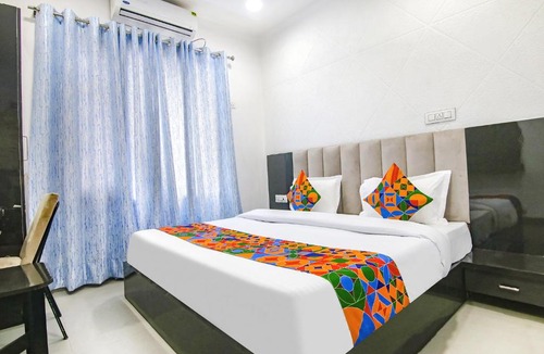 Amritsar Hotel | FabHotel Golden Gate I