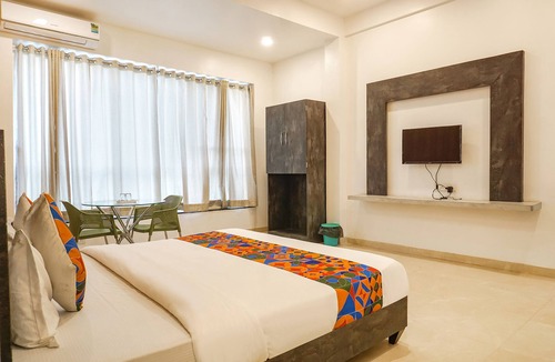 Jadhavwadi Hotel | Fabhotel Irra Executive