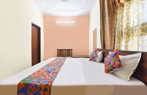 Jagatpura Hotel | Fabhotel Kartik Inn