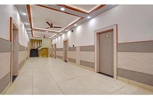 Vrindavan Hotel | FabHotel KR Inn