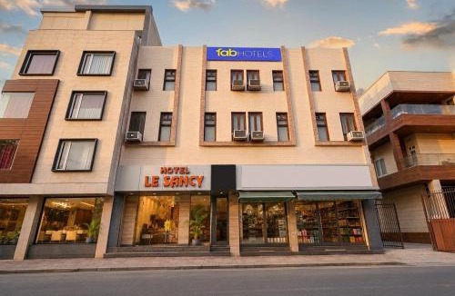 Karol Bagh House | FabHotel Le Sancy