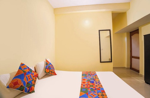 Vadanemelli Hotel | Fabhotel Mara Residency