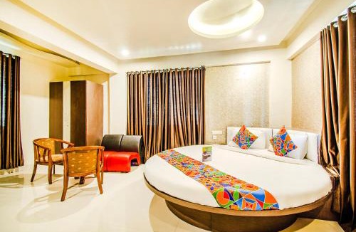 Hinjawadi Hotel | FabHotel Prime Sanket Inn, Phoenix Mall