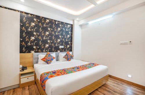 Lakshminarayana Pura Hotel | FabHotel Redmoon Suites - Nr Brookfield