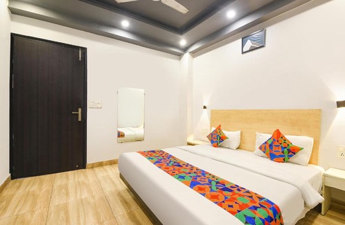 Rohini Hotel | FabHotel Rohil Residency