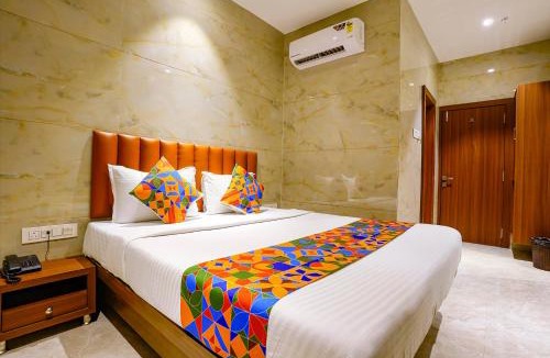 Bhiwandi Hotel | FabHotel Sarah Inn - Nr Kasheli metro station