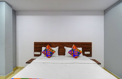 Miyapur Hotel | Fabhotel Vega