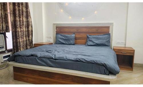 Sector 40 Apartment | FabHotel Vibe Living - Huda City Centre Metro