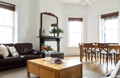 Beechworth Apartment | Family friendly, historical building right in the center of town!