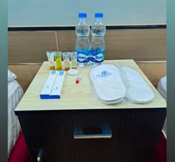 Uttara Hostel | Family Inn - Airport Hotel