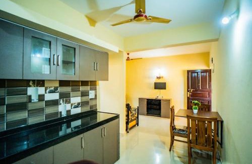 Orlim Apartment | Field stone Apartment