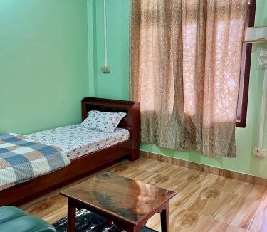 Ziro House | Flat 10-RJ Shant Homestay