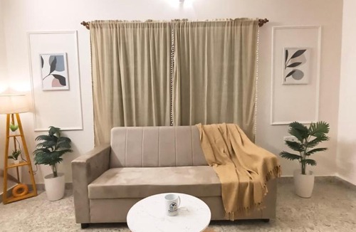 BTM 2nd Stage House | Flickstays Hazel