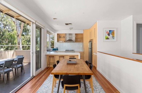 Hampton House | Flora Pet Friendly Coastal Hampton Retreat