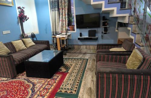 Srinagar House | Florence Villa Guest House