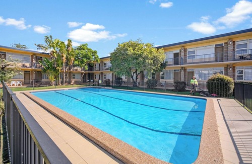 Forster Apartment | Forster Lodge 10: 1 BR, 1 BA Apartment in Forster, Sleeps 4