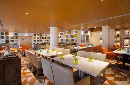 JP Nagar Hotel | Fountain Tree by TGI