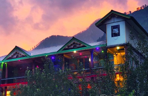 Kasol Bed & Breakfast | Free Culture, Chalal