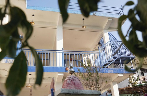 Suja Cottage | Freestay Keori River View-2BR Cottage in Chaugan by Homeyhuts