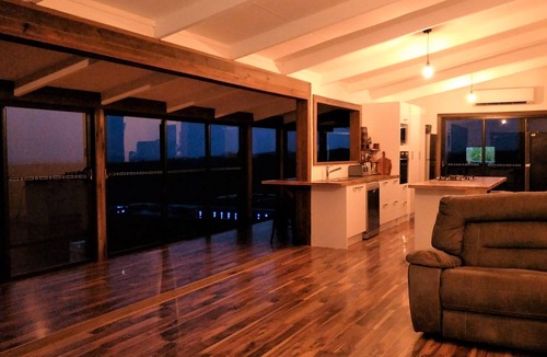 Limeburners Creek House | Function House & Bush Retreat
