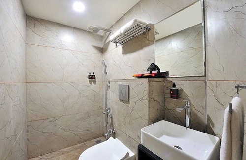 Somnath Hotel | Ginger Somnath
