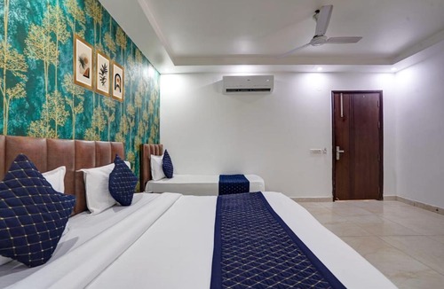 Mahipalpur Apartment | Gistoi Grace Paradise Hotel